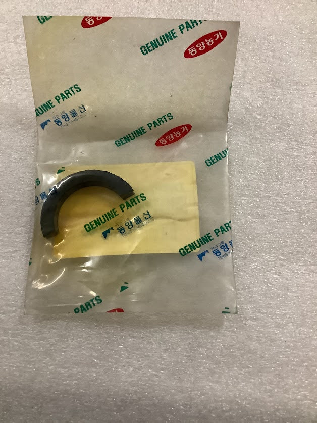 TYM/Mahindra Tractor Ring Guide Column, 17684011990