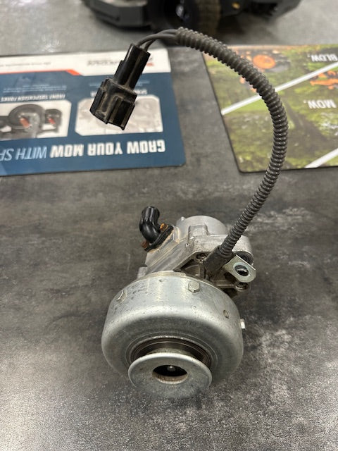 LS Tractor Air Pump Assembly, 40285526