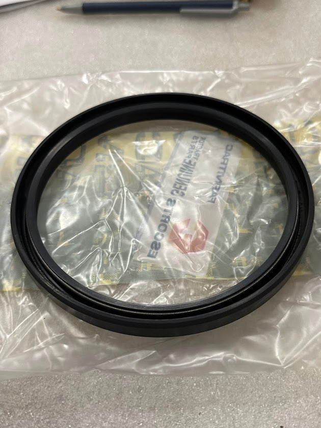 Farmtrac Rear Crankshaft Oil Seal, ESL10115