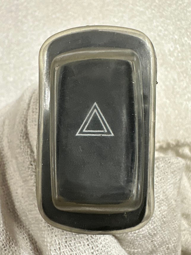 Farmtrac Emergency Flasher Switch, ESL13641