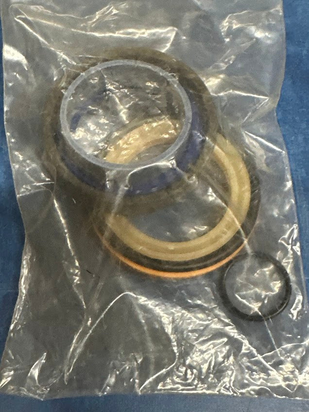 Farmtrac Seal Kit, 902471