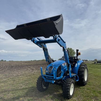 Pre Owned LS MT345E w/ LL4105 Loader