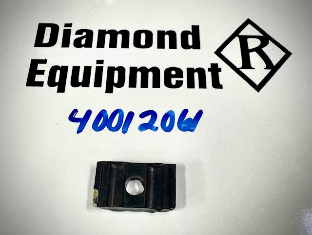 LS Tractor Injection Pipe Clamp, EGQ125, 40012061