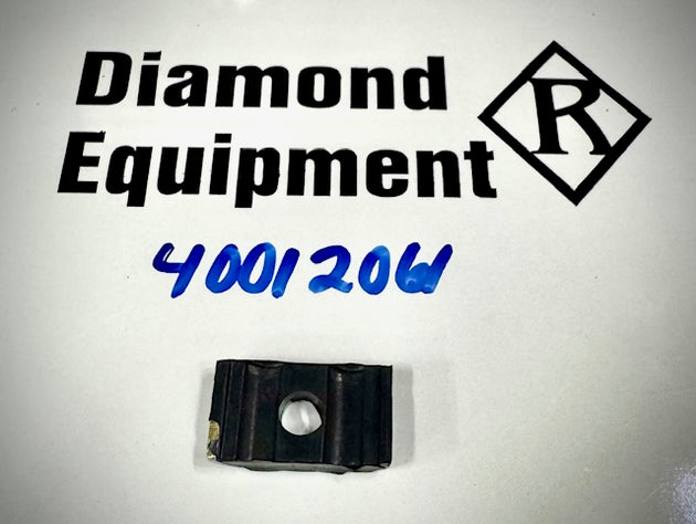 LS Tractor Injection Pipe Clamp, EGQ125, 40012061