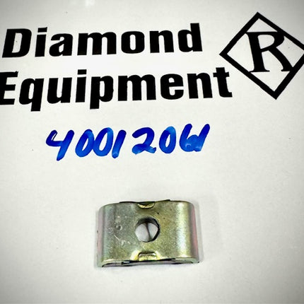 LS Tractor Injection Pipe Clamp, EGQ125, 40012061