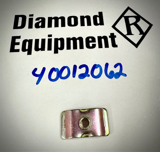 LS Tractor Injection Pipe Clamp, EGQ125, 40012062