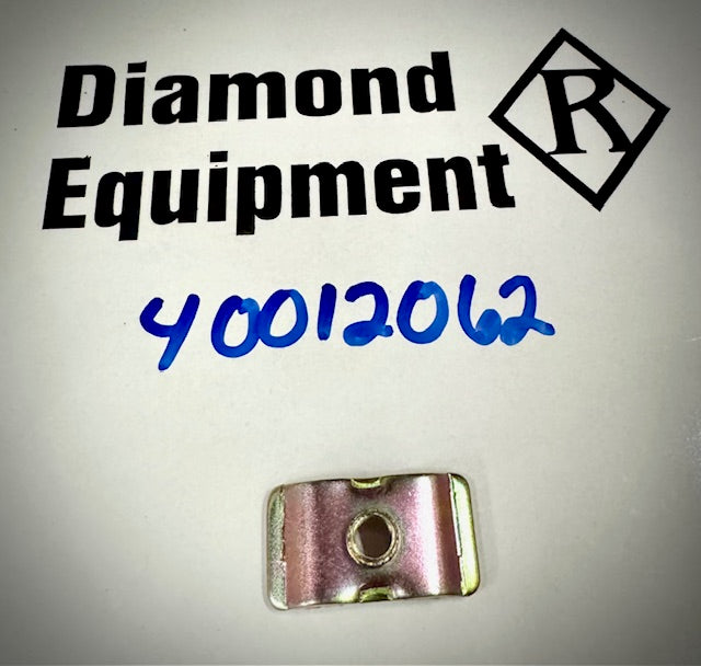 LS Tractor Injection Pipe Clamp, EGQ125, 40012062