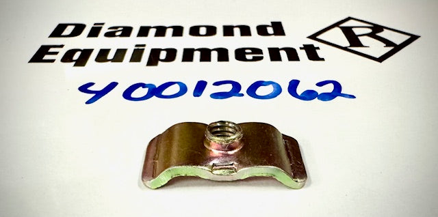 LS Tractor Injection Pipe Clamp, EGQ125, 40012062