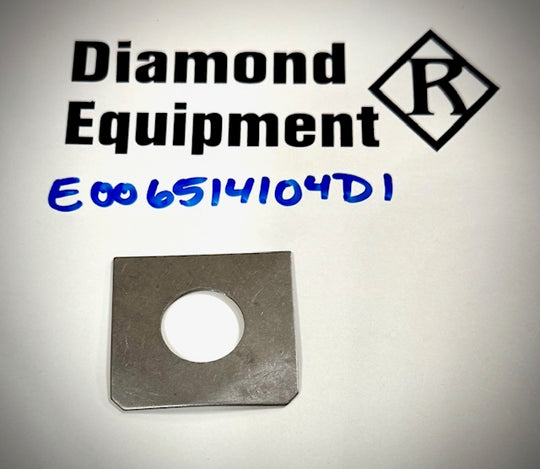 Mahindra Lock Plate Front Axle, E006514104D1