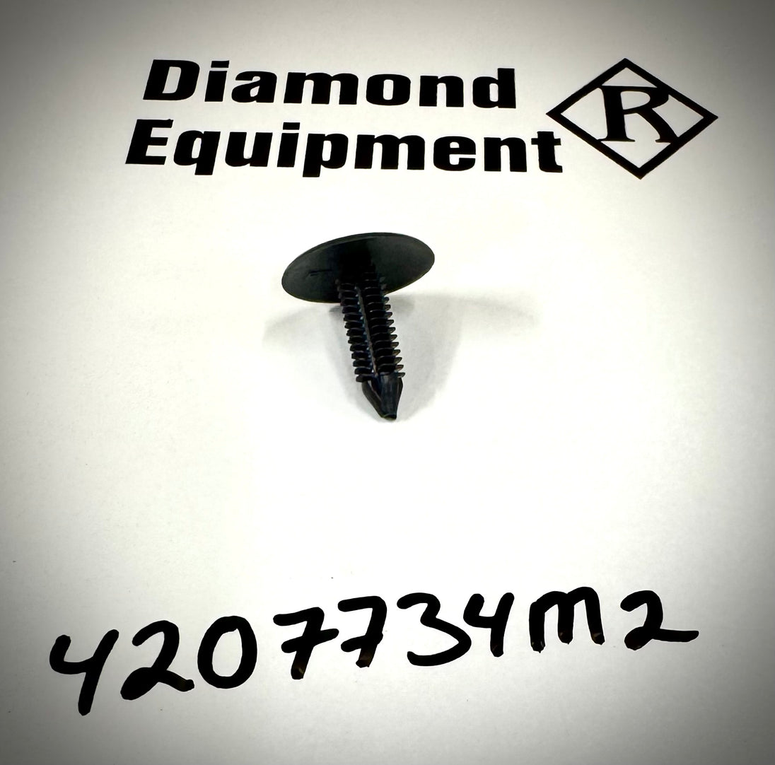 McCormick / Argo Parts Plug, 4207734M2