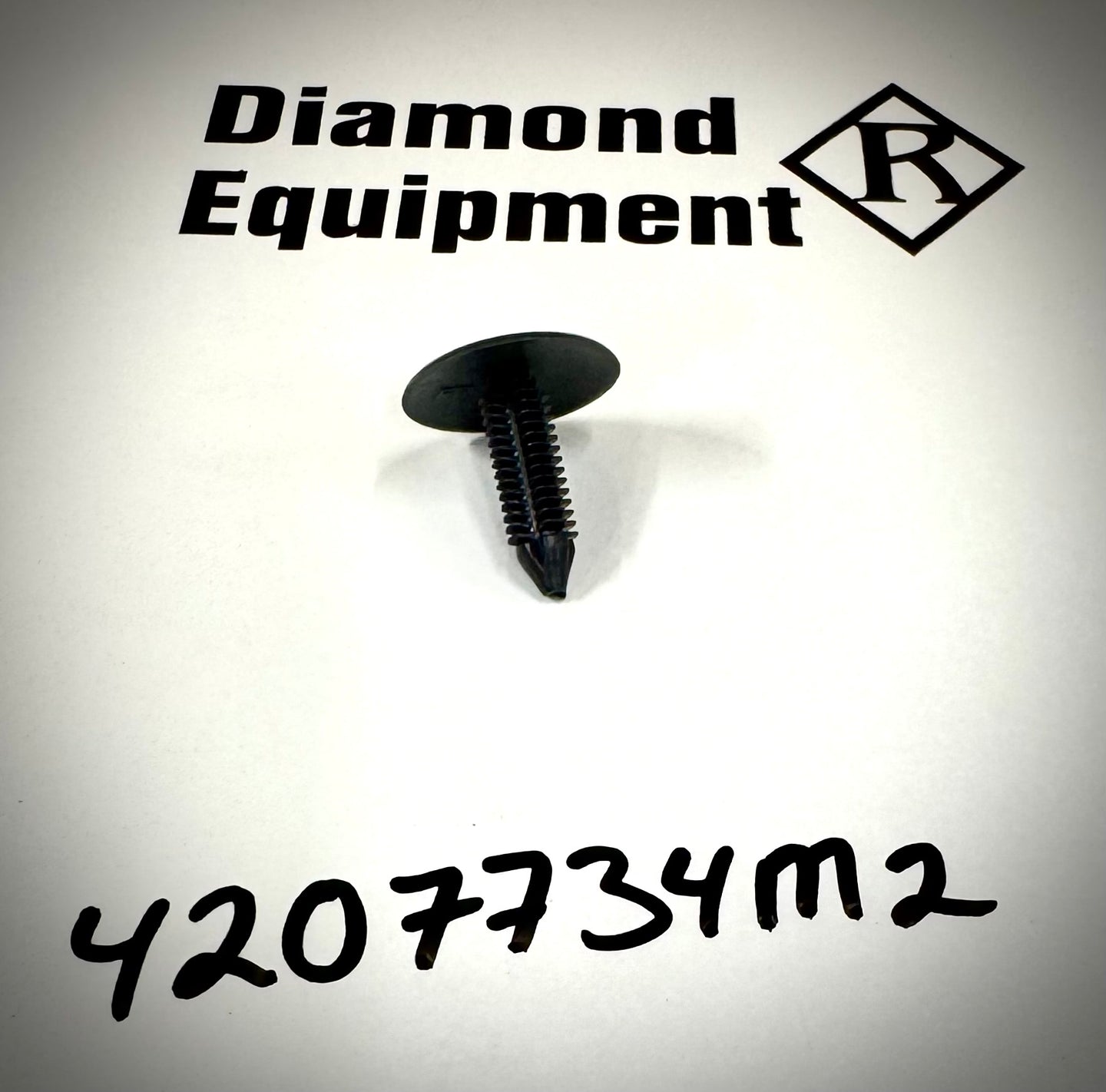 McCormick / Argo Parts Plug, 4207734M2