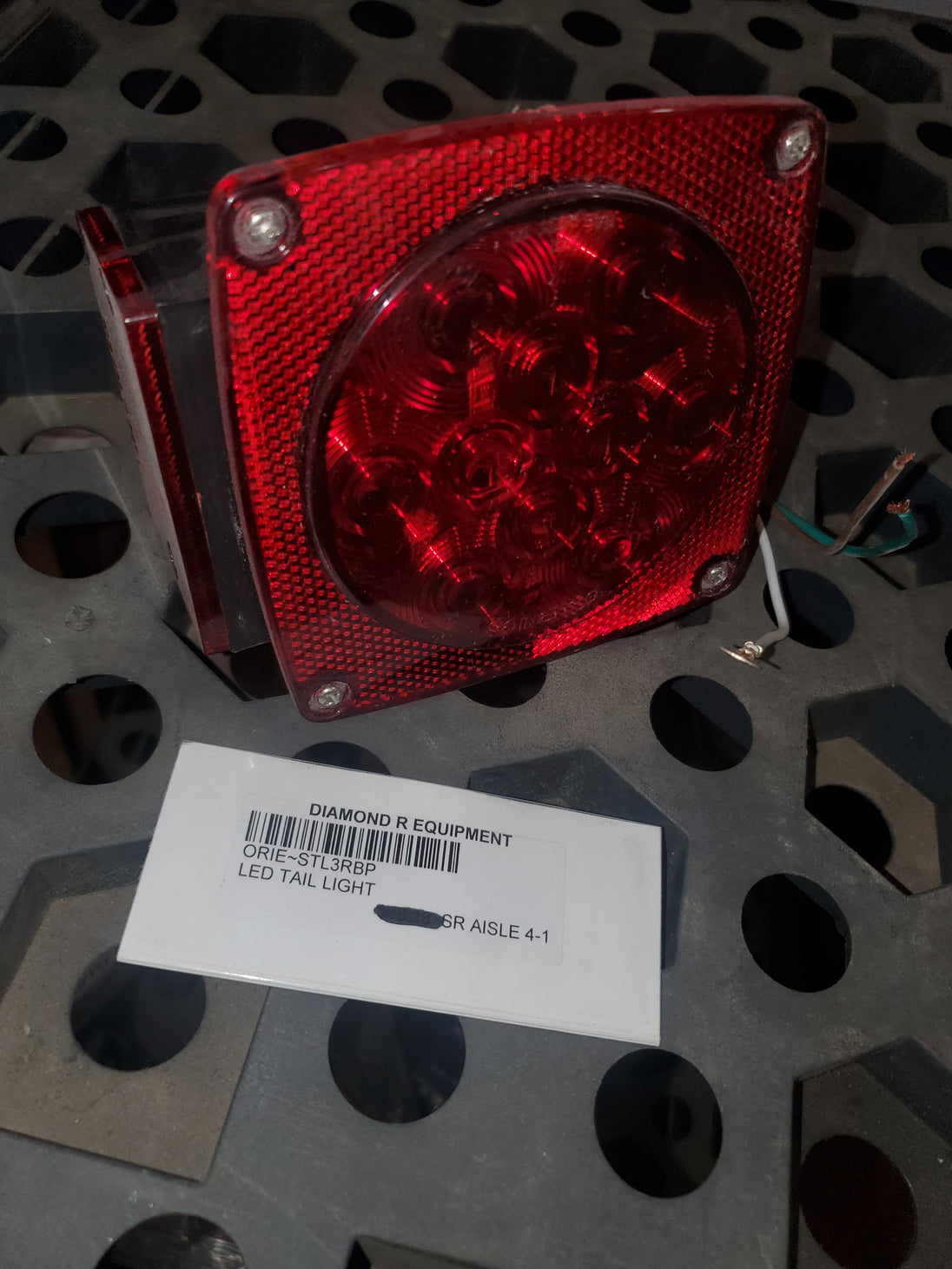 Lens LED Combination Tail Light, STL3RBP