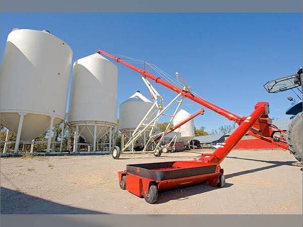 2026 Farm King 10X70 AUGER 1