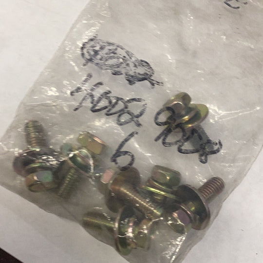 LS Tractor Bolt Hex, 40029008