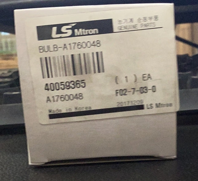 LS Tractor Bulb, 40059365