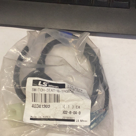 LS Tractor Switch Seat G, 40341305