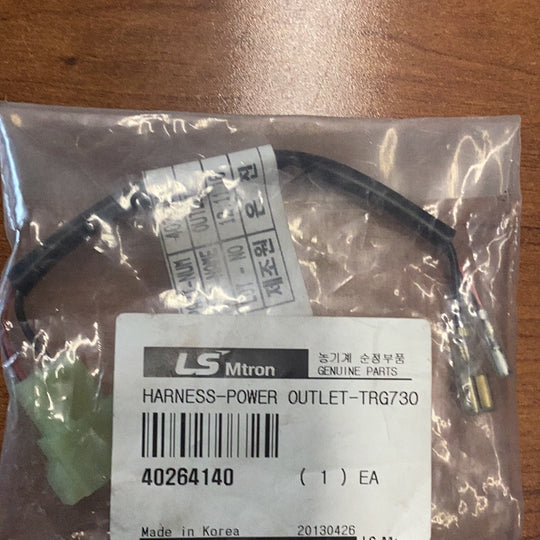 LS Tractor Harness Power Outlet, 40264140
