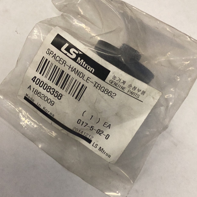 LS Tractor Spacer Handle, 40008358