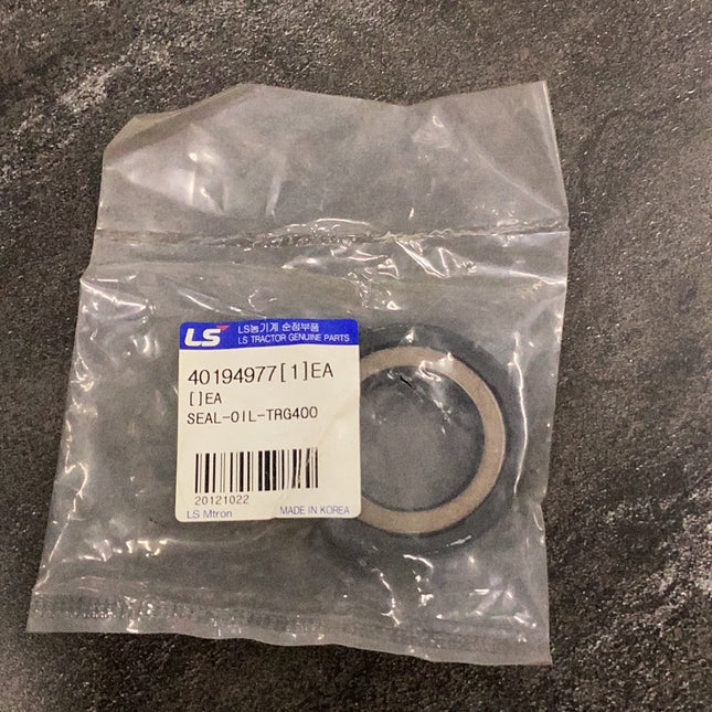 LS Tractor Seal Oil, 40194977