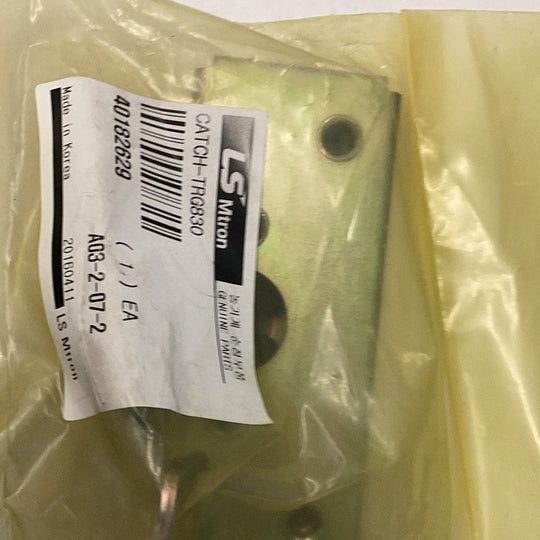 LS Tractor Catch, 40182629