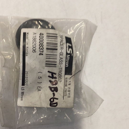 LS Tractor, Spacer Glass, 40008374