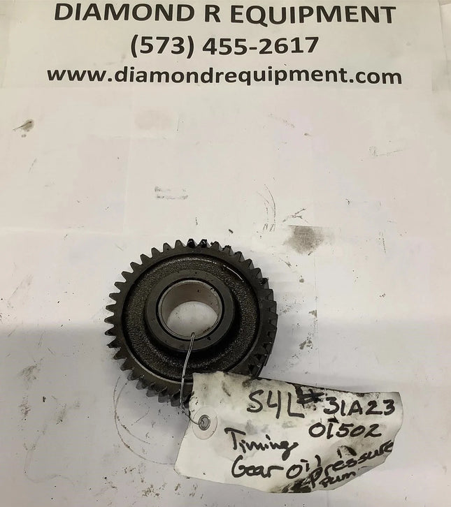 Montana, Gear Pressure Oil Pump, Used 31A2301502U