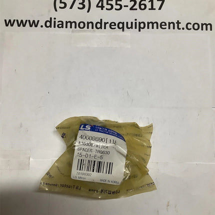 LS Tractor Spacer 40009690
