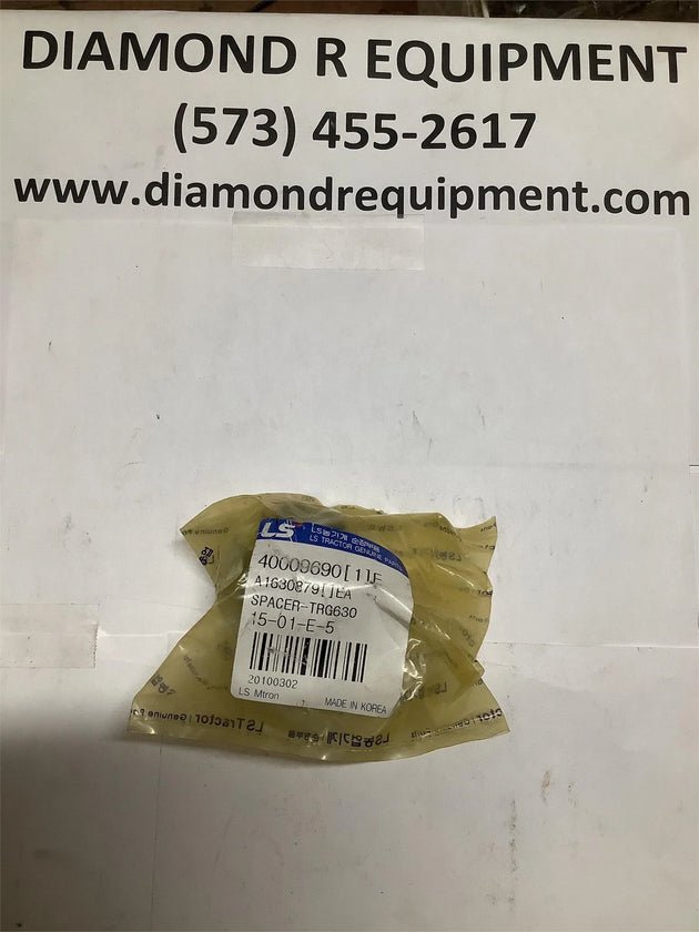 LS Tractor Spacer 40009690