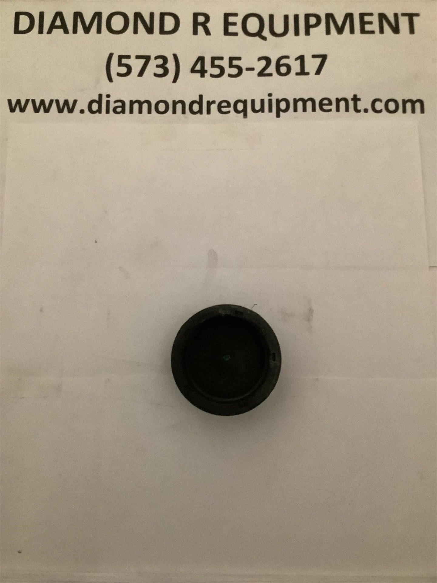 TYM Plug for Oil Filler Neck, R90788